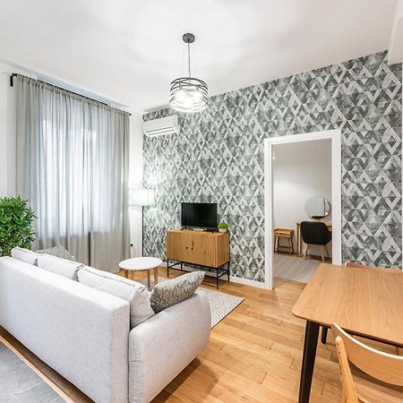 Vertigo One Bedroom Apartment-Free Private Parking Novi Sad Exterior photo