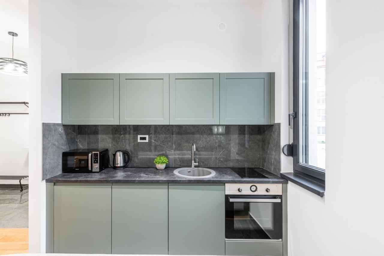 Vertigo One Bedroom Apartment-Free Private Parking Novi Sad Exterior photo
