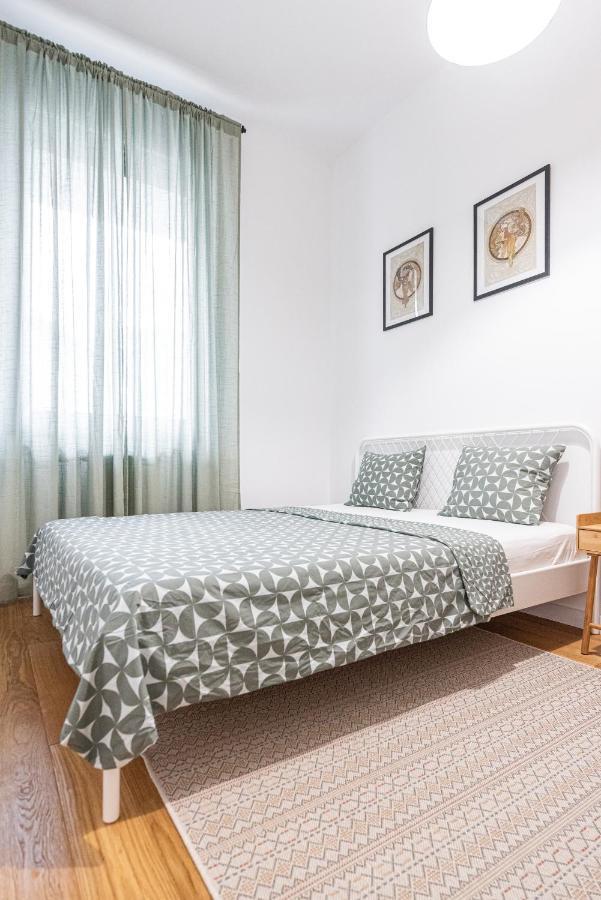 Vertigo One Bedroom Apartment-Free Private Parking Novi Sad Exterior photo